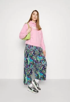 Günstiges L'Oréal Paris Geschäft -Günstiges L'Oréal Paris Geschäft 313fe6a122544d0e8804900c273df826