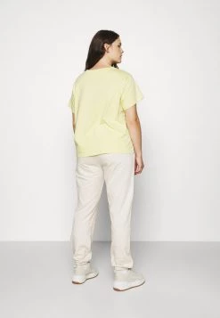 Levi's® Plus Damen VARSITY TEE T Shirt Print Lima Bean -Günstiges L'Oréal Paris Geschäft 79735728e468450e874d5b5e2fbeaf1d