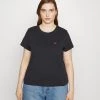 Levi's® Plus BABY TEE T Shirt Basic Caviar Damen 2 Levi's® Plus BABY TEE T Shirt Basic Caviar Damen -Günstiges L'Oréal Paris Geschäft 79d76936b4f0455280ba73e38e0cf505