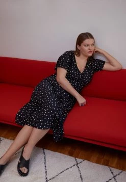 Levi's® Plus Damen RACHELLE DRESS Freizeitkleid Daisy Foulard Caviar