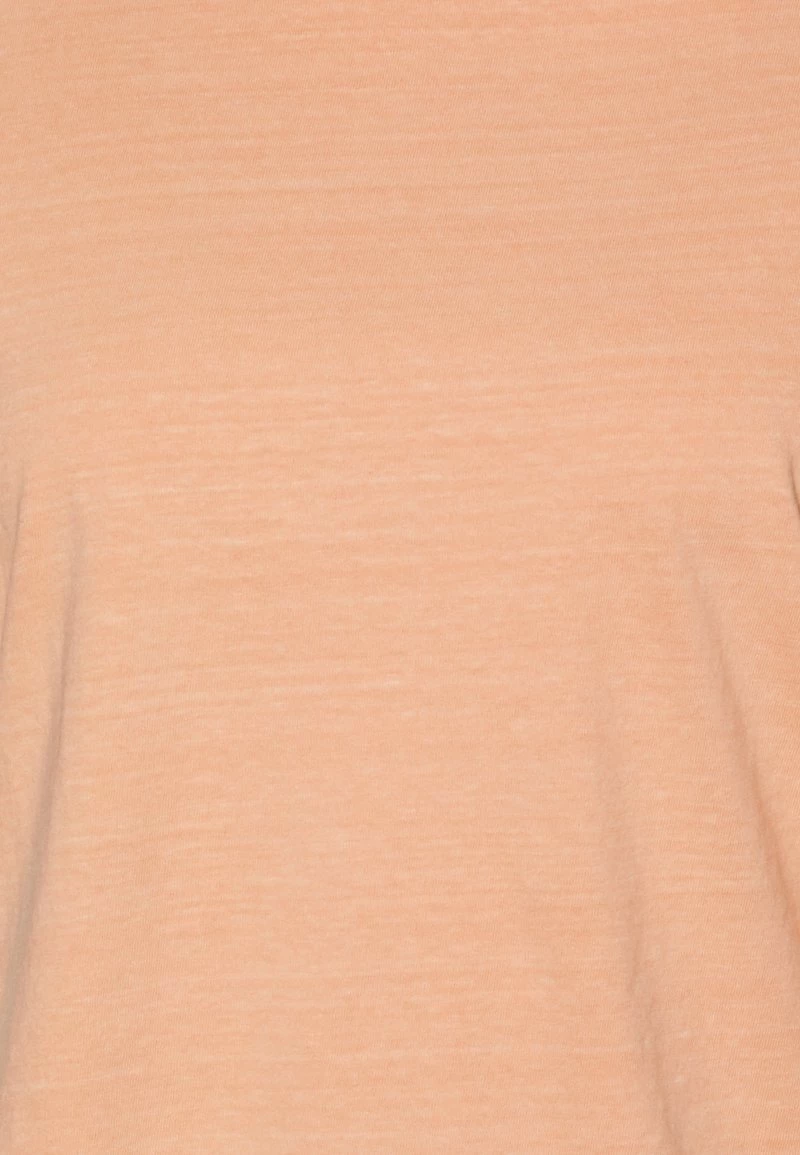 Levi's® Plus Damen CLASSIC FIT TEE T Shirt Basic Pink 5 Levi's® Plus Damen CLASSIC FIT TEE T Shirt Basic Pink - Image 3