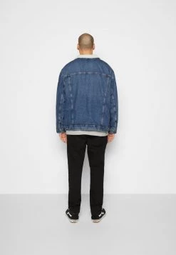 Levi's® Plus Herren BIG SHERPA TRUCKER Jeansjacke Television -Günstiges L'Oréal Paris Geschäft f3edf382ad0843779c3f190b791b4aea